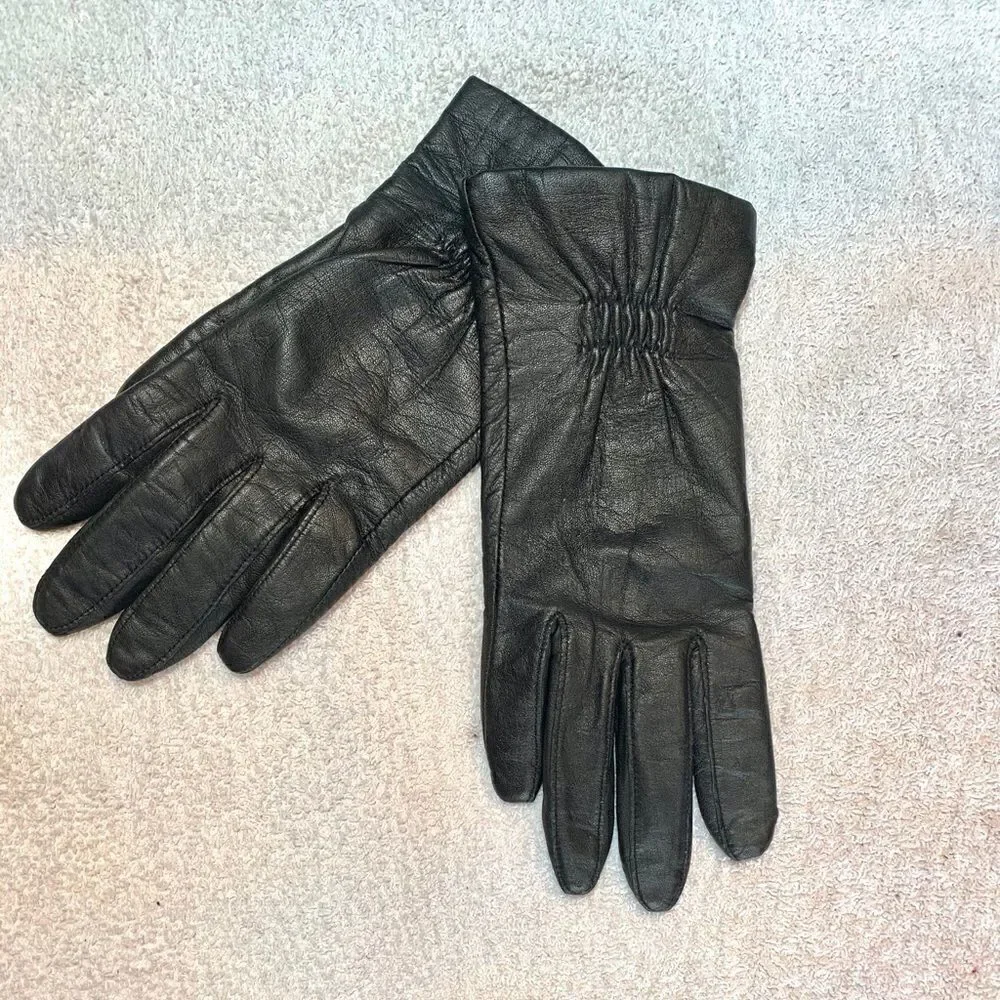 Black Leather Gloves by Charter Club Size Medium